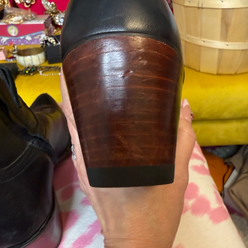 Tecovas The Daisy Black Cowhide Leather Western Ankle Boots w/ Stacked Heel 9 - Picture 6 of 14